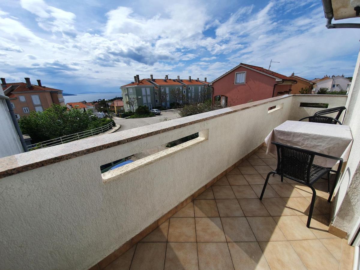 Apartmani Bozic-Tokic Krk Town Luaran gambar
